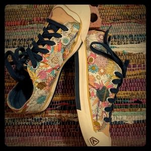 Keen Floral Sneakers